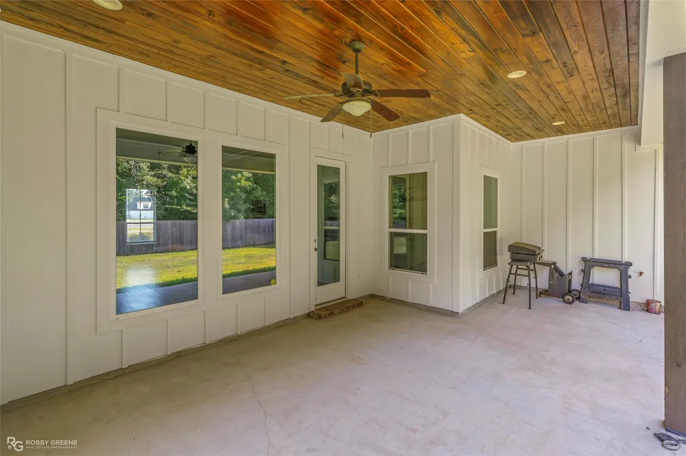 163 Sitka Loop Haughton, LA 71037