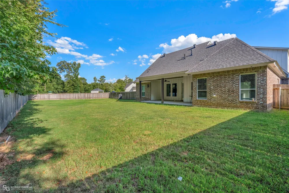 163 Sitka Loop Haughton, LA 71037