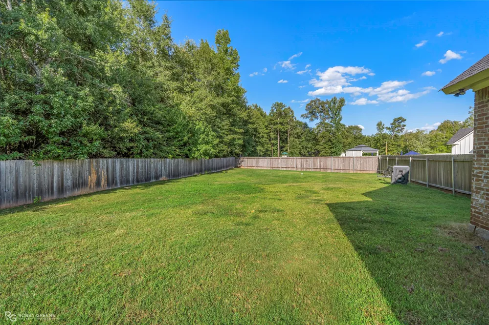 163 Sitka Loop Haughton, LA 71037