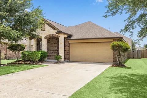 208 Morgan Isle Lane