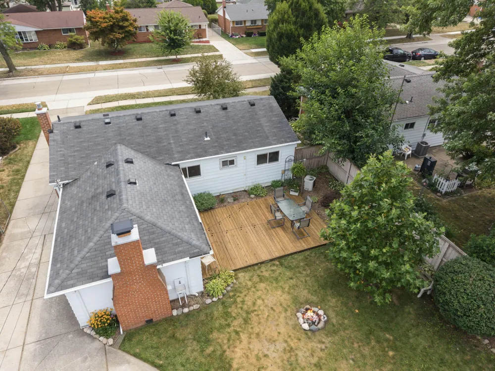 14587 Blue Skies Street Livonia, MI 48154