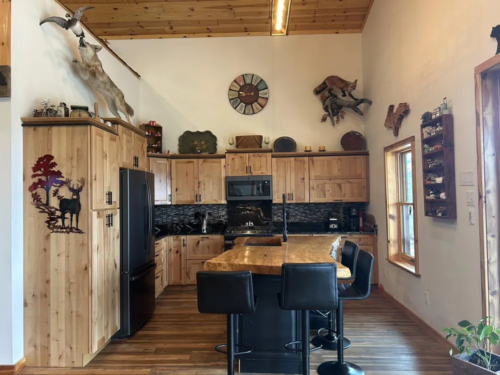 21640 E Ridge Road Grand Marais, MI 49839
