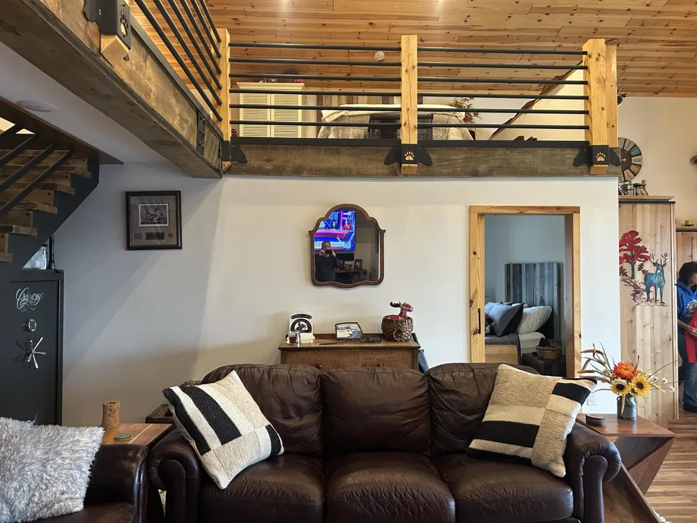 21640 E Ridge Road Grand Marais, MI 49839