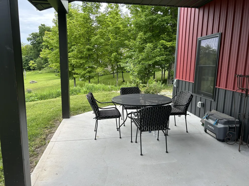 21640 E Ridge Road Grand Marais, MI 49839