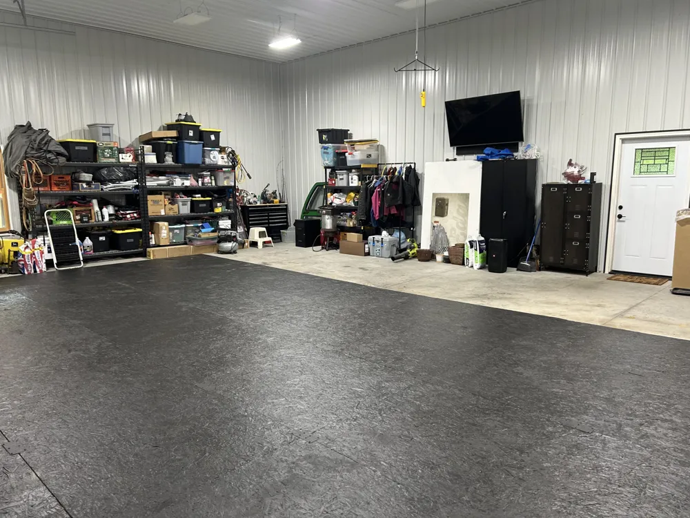 21640 E Ridge Road Grand Marais, MI 49839