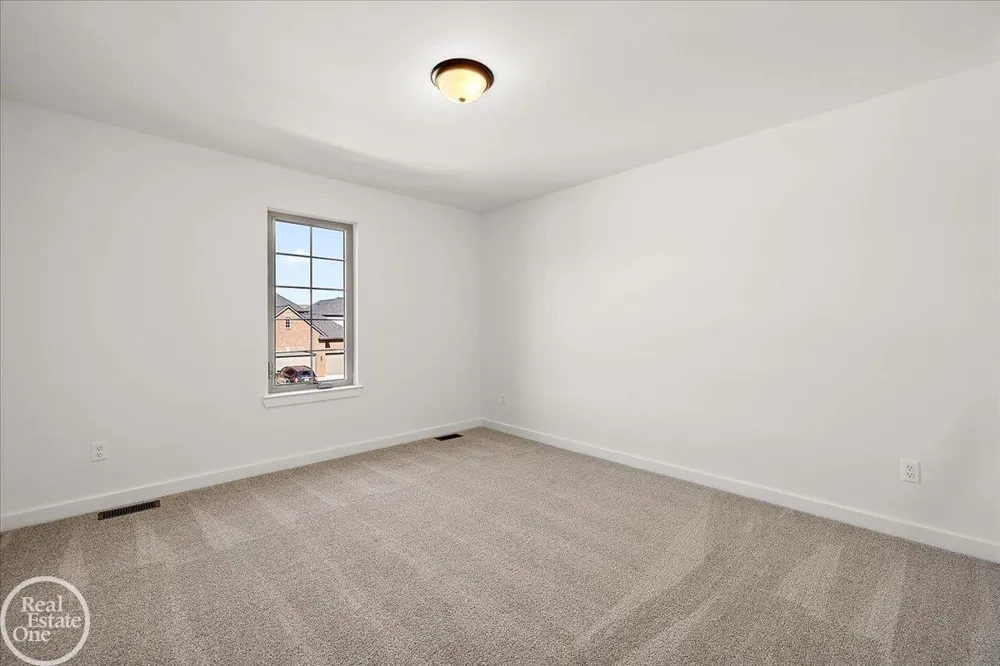 50710 Summit View Drive Macomb Township, MI 48042