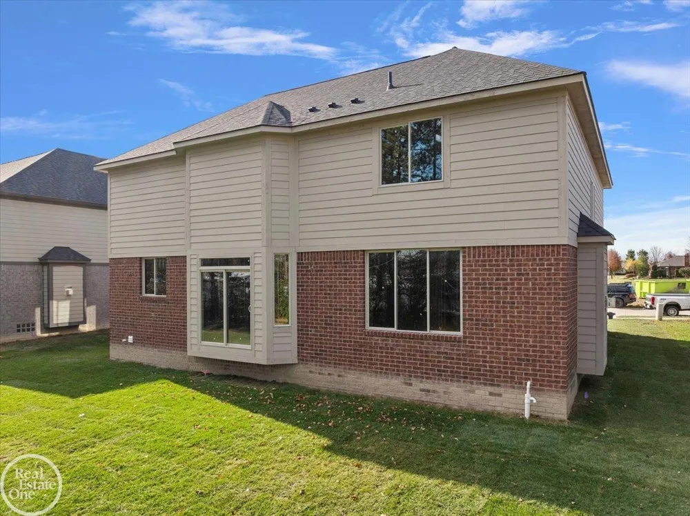 50710 Summit View Drive Macomb Township, MI 48042