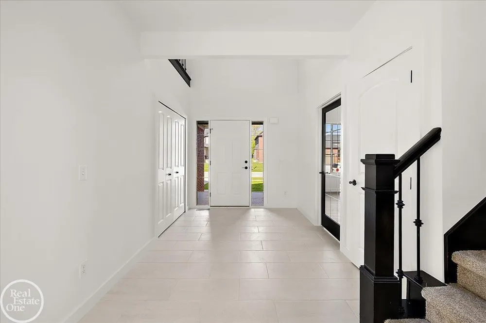 50710 Summit View Drive Macomb Township, MI 48042