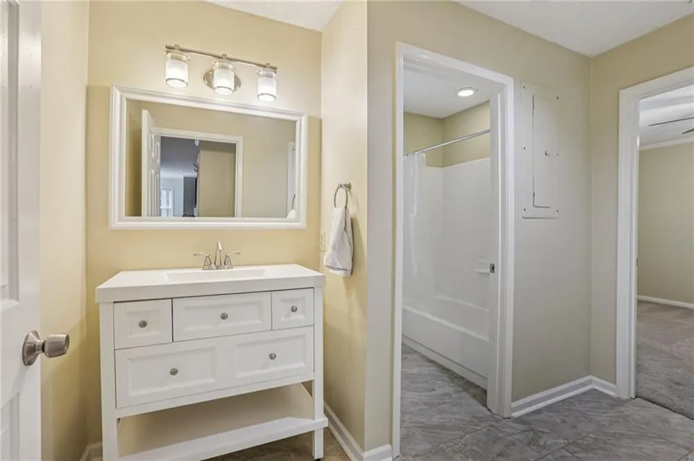 208 Bainbridge Drive Sandy Springs, GA 30327
