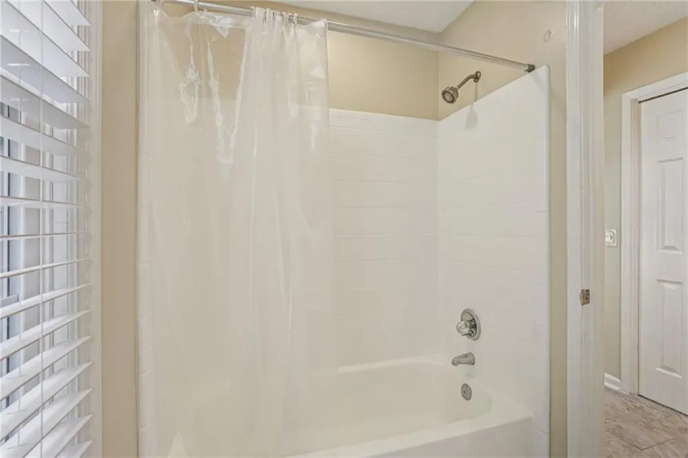 208 Bainbridge Drive Sandy Springs, GA 30327