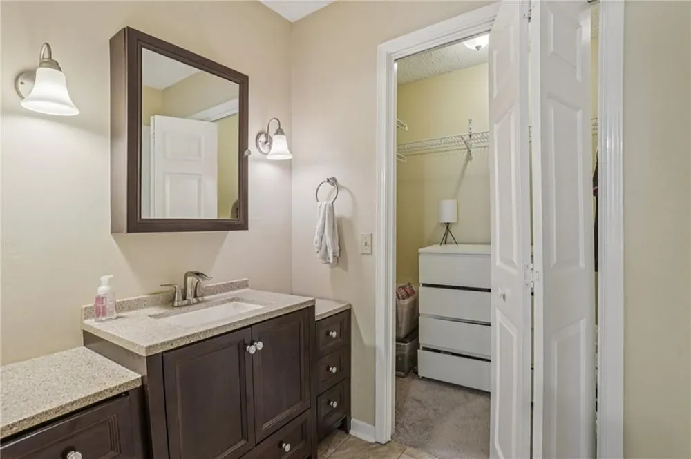 208 Bainbridge Drive Sandy Springs, GA 30327