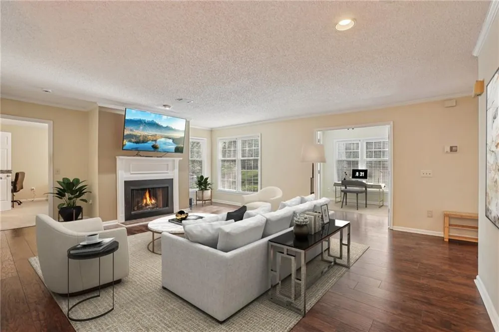 208 Bainbridge Drive Sandy Springs, GA 30327