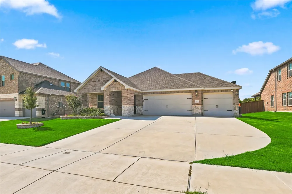 2109 Draco Drive Haslet, TX 76052