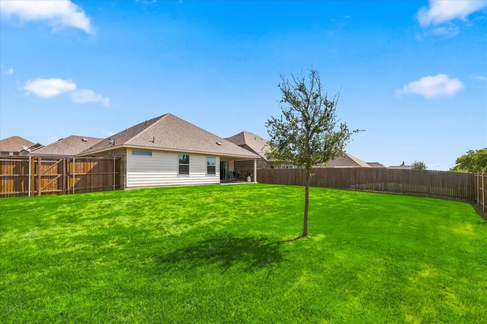 2109 Draco Drive Haslet, TX 76052
