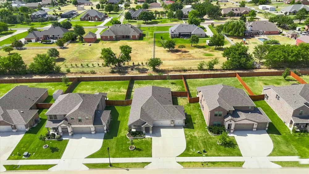 2109 Draco Drive Haslet, TX 76052