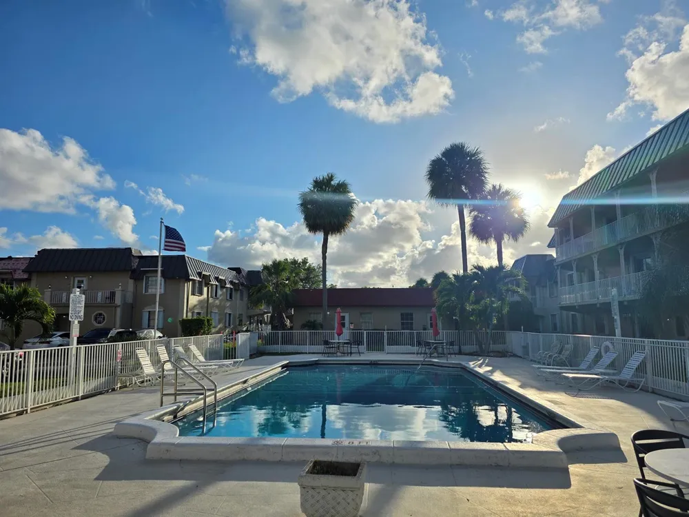 495 SE 8th Street #237 Deerfield Beach, FL 33441