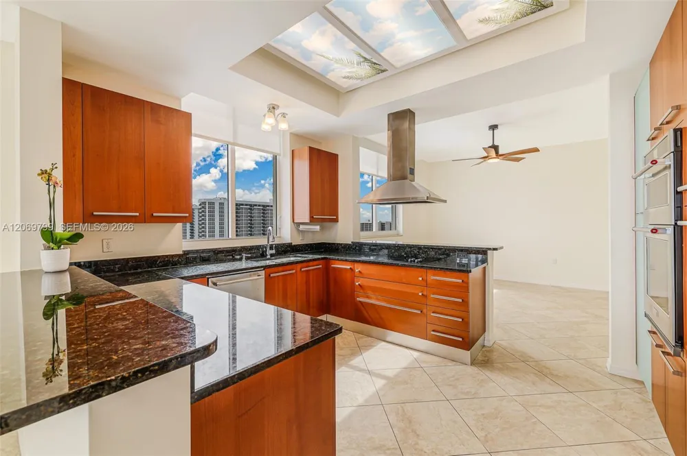 704 Ocean Blvd #1001 Pompano Beach, FL 33062