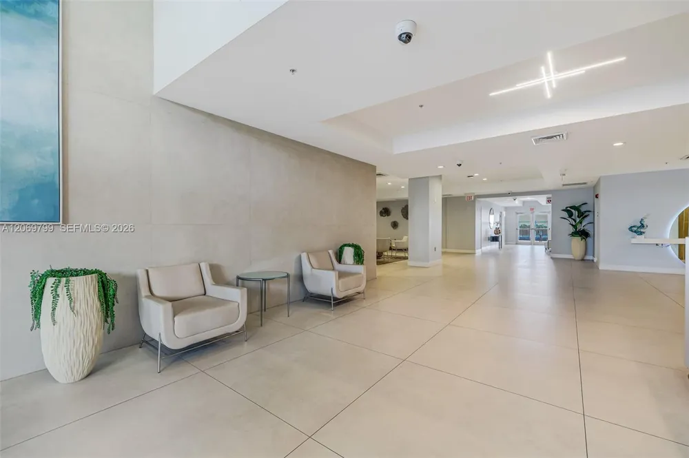 704 Ocean Blvd #1001 Pompano Beach, FL 33062