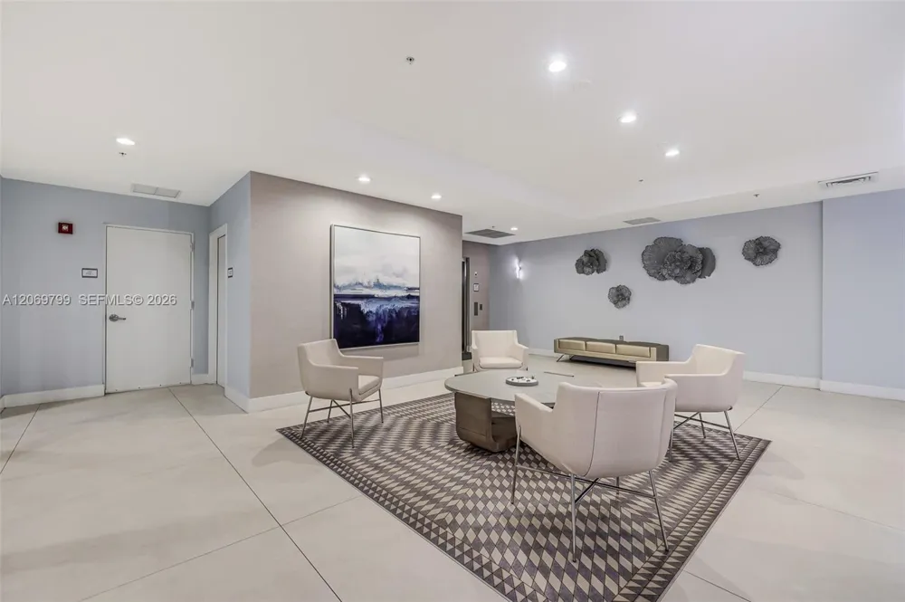 704 Ocean Blvd #1001 Pompano Beach, FL 33062