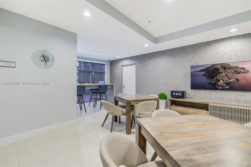 704 Ocean Blvd #1001 Pompano Beach, FL 33062