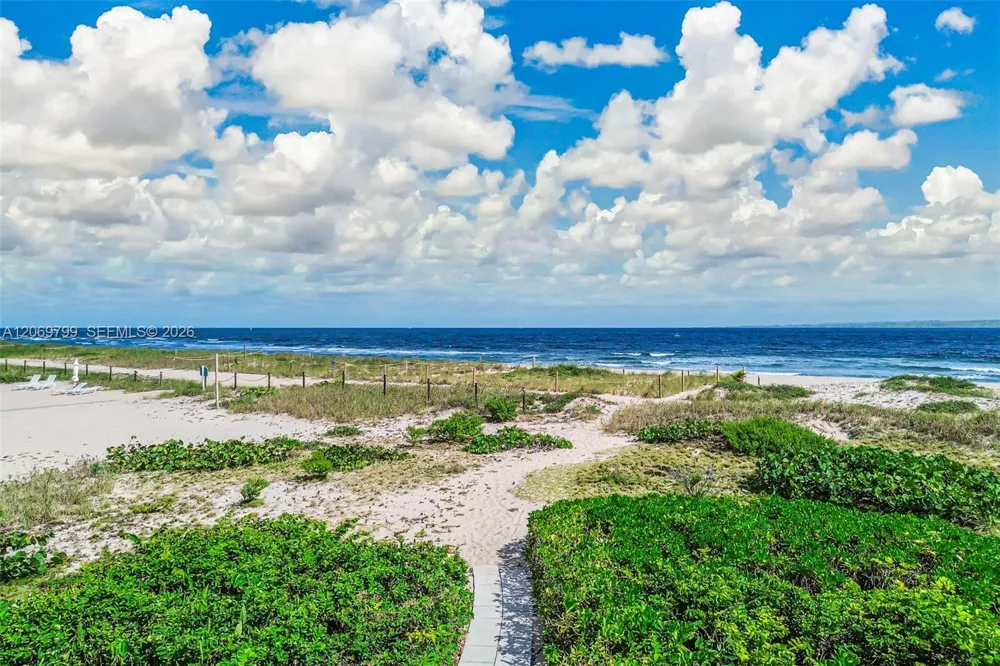 704 Ocean Blvd #1001 Pompano Beach, FL 33062