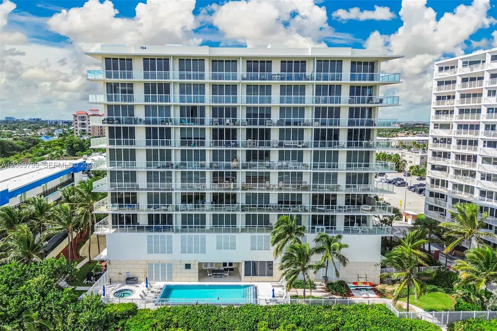 704 Ocean Blvd #1001 Pompano Beach, FL 33062