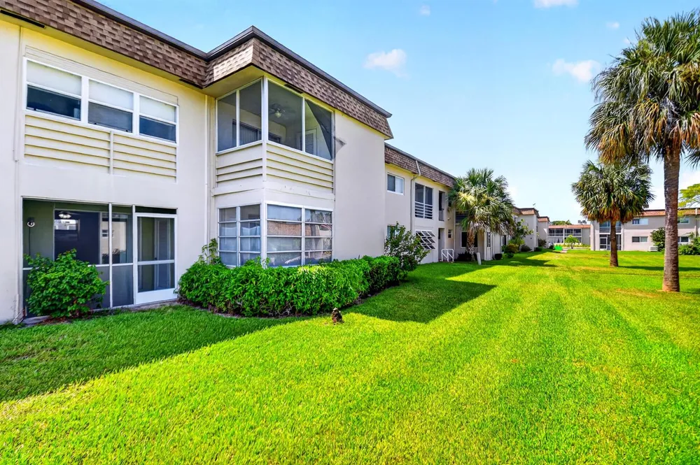 200 Bonnie Boulevard W #131 Palm Springs, FL 33461