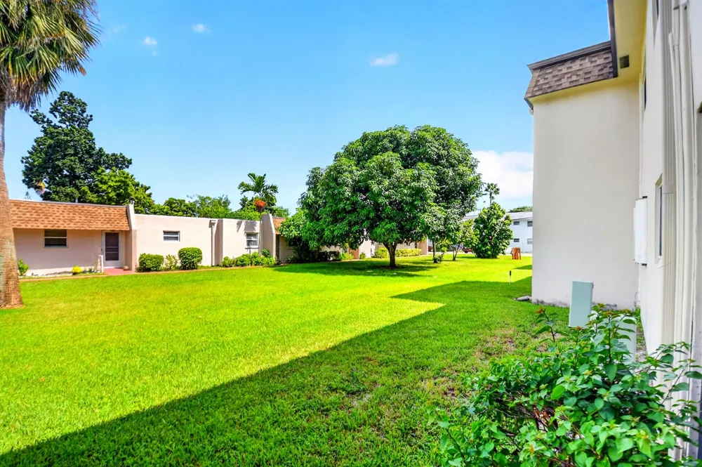 200 Bonnie Boulevard W #131 Palm Springs, FL 33461