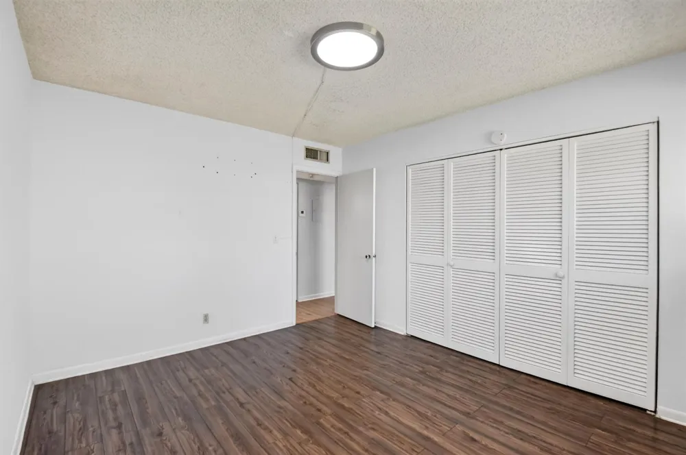 200 Bonnie Boulevard W #131 Palm Springs, FL 33461