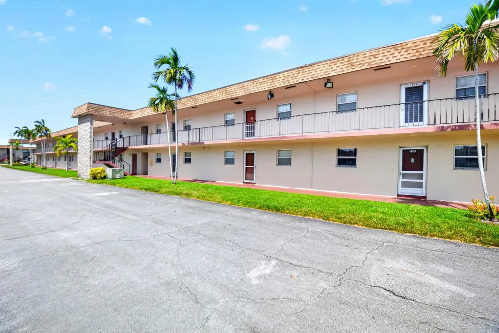 200 Bonnie Boulevard W #131 Palm Springs, FL 33461
