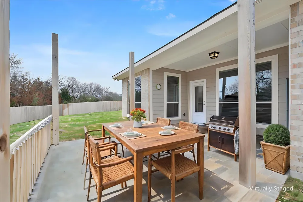 4105 Gregg Court College Station, TX 77845