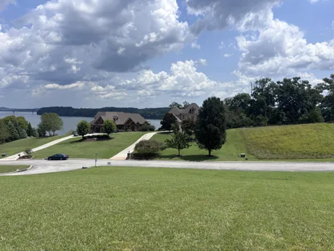2439 Burton Road