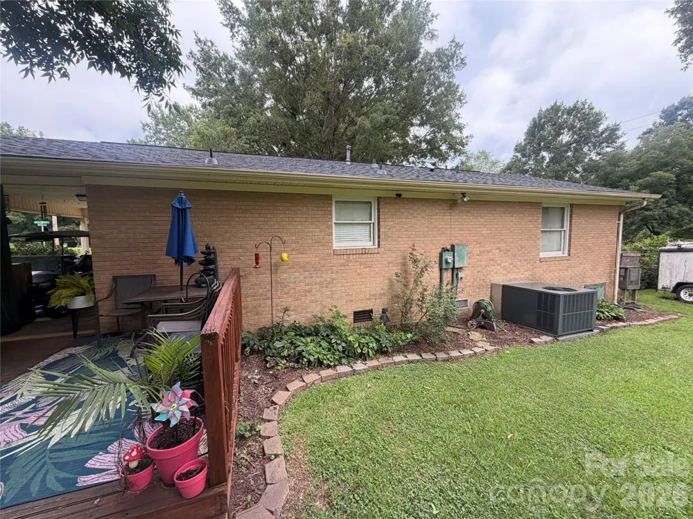 1104 Hillcrest Drive #L 34 Cherryville, NC 28021