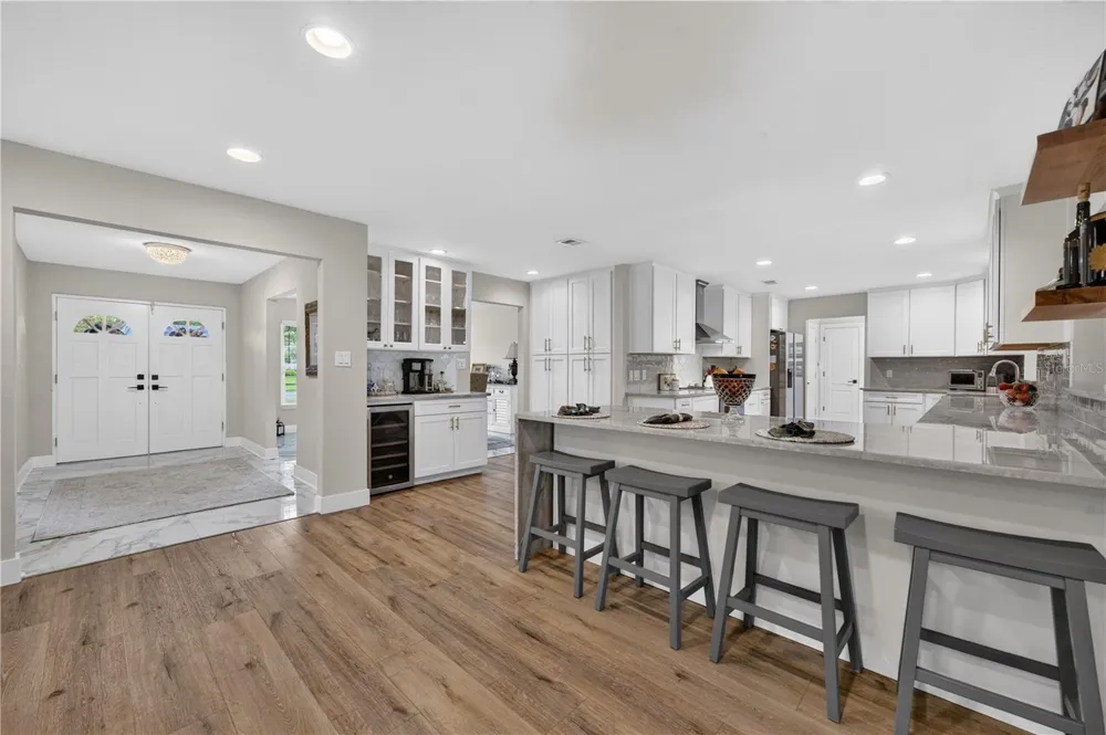165 LAKE DESTINY TRAIL Altamonte Springs, FL 32714