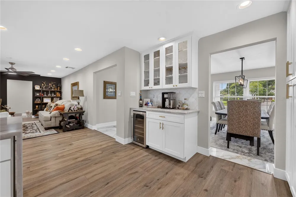 165 LAKE DESTINY TRAIL Altamonte Springs, FL 32714