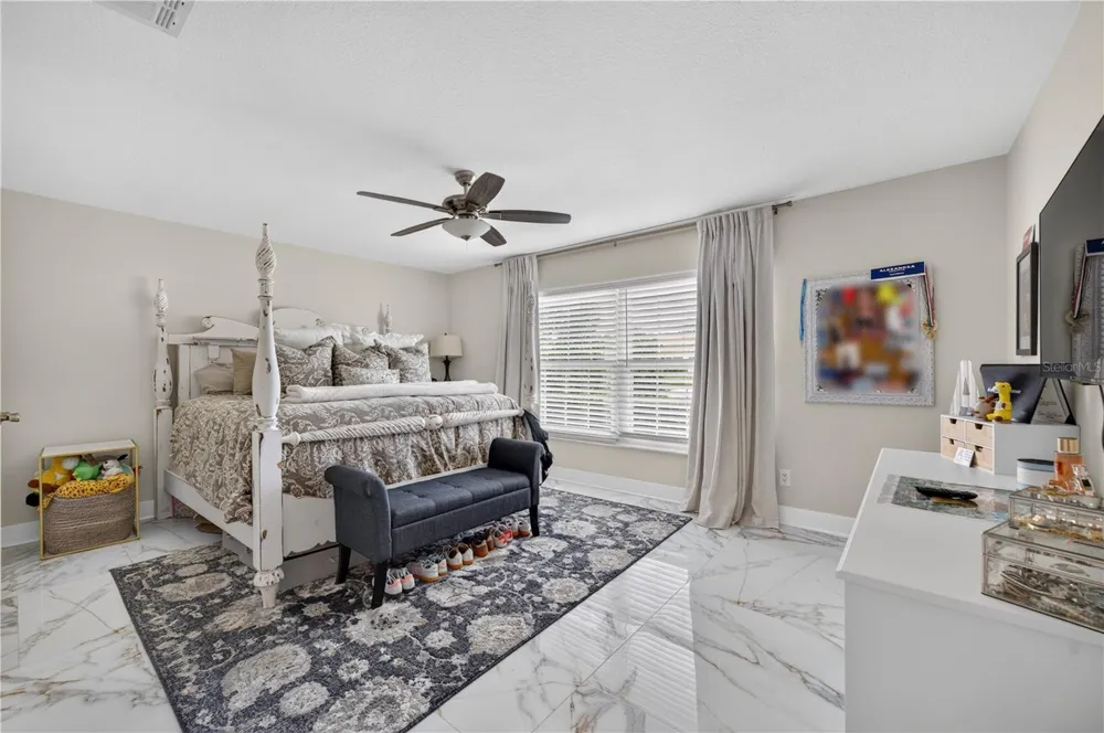 165 LAKE DESTINY TRAIL Altamonte Springs, FL 32714