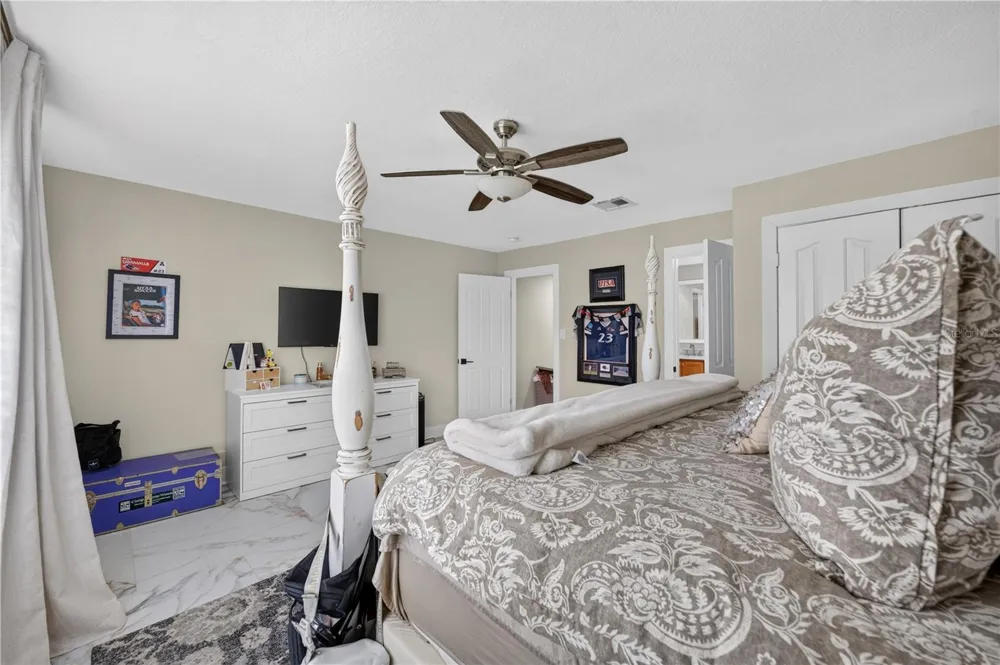 165 LAKE DESTINY TRAIL Altamonte Springs, FL 32714
