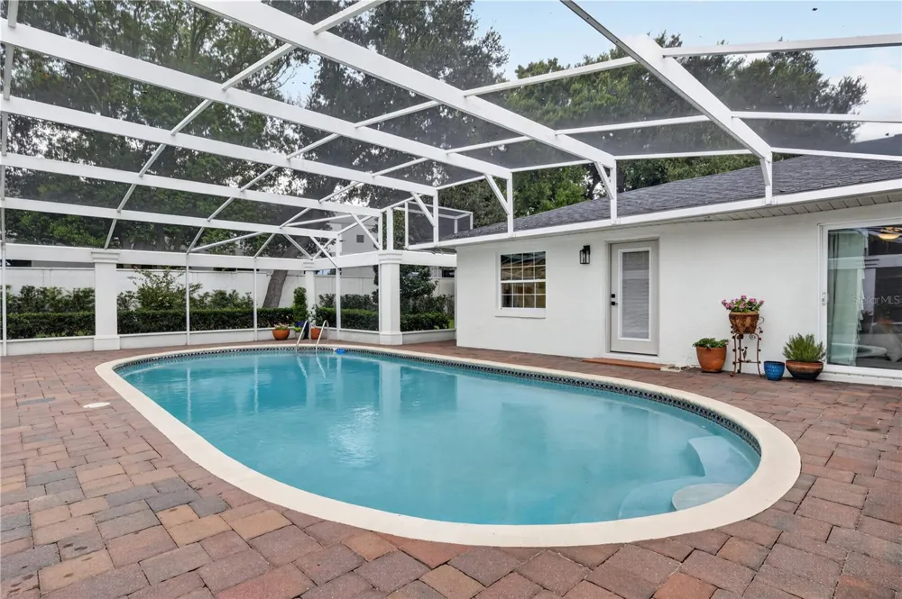 165 LAKE DESTINY TRAIL Altamonte Springs, FL 32714