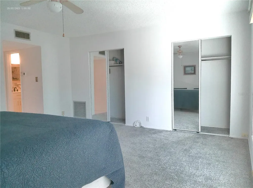 2011 AUSTRALIA WAY W #36 Clearwater, FL 33763