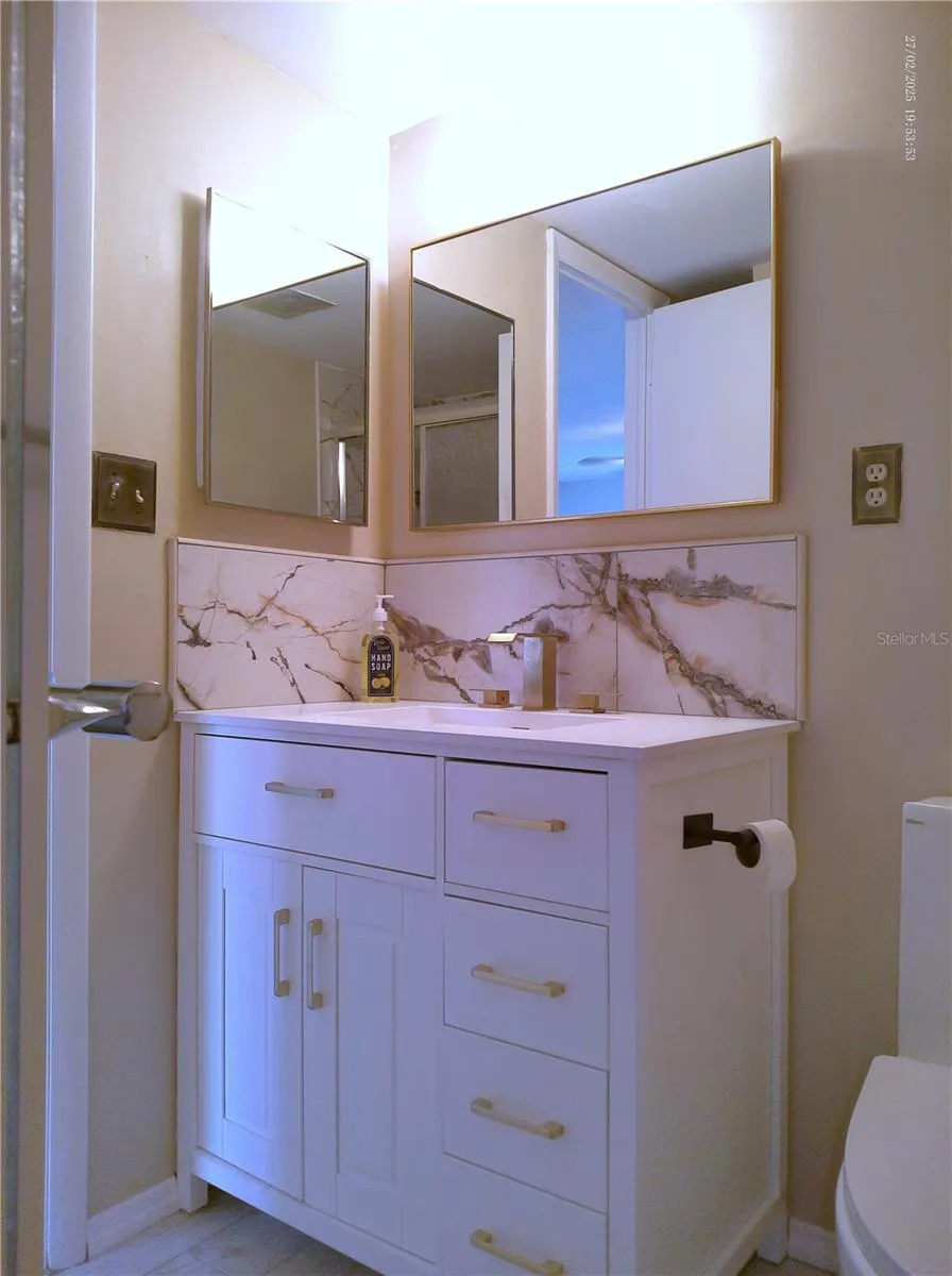2011 AUSTRALIA WAY W #36 Clearwater, FL 33763