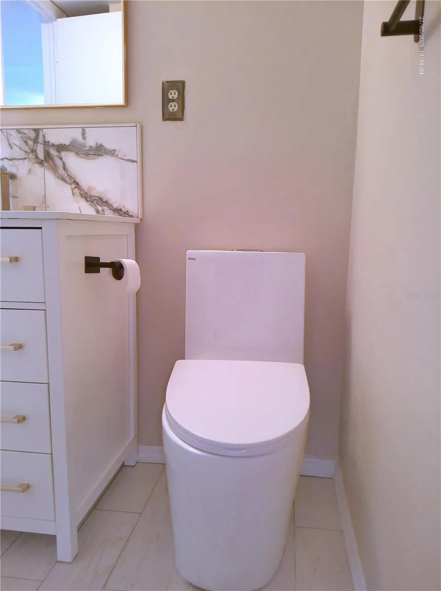 2011 AUSTRALIA WAY W #36 Clearwater, FL 33763