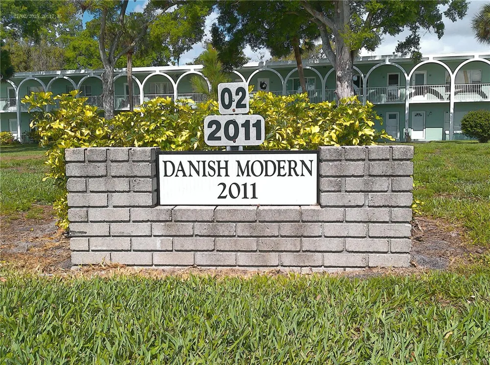 2011 AUSTRALIA WAY W #36 Clearwater, FL 33763