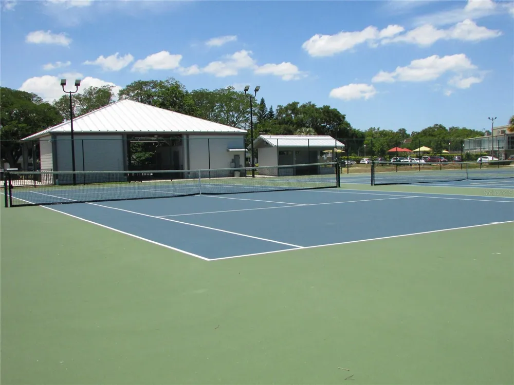 2011 AUSTRALIA WAY W #36 Clearwater, FL 33763