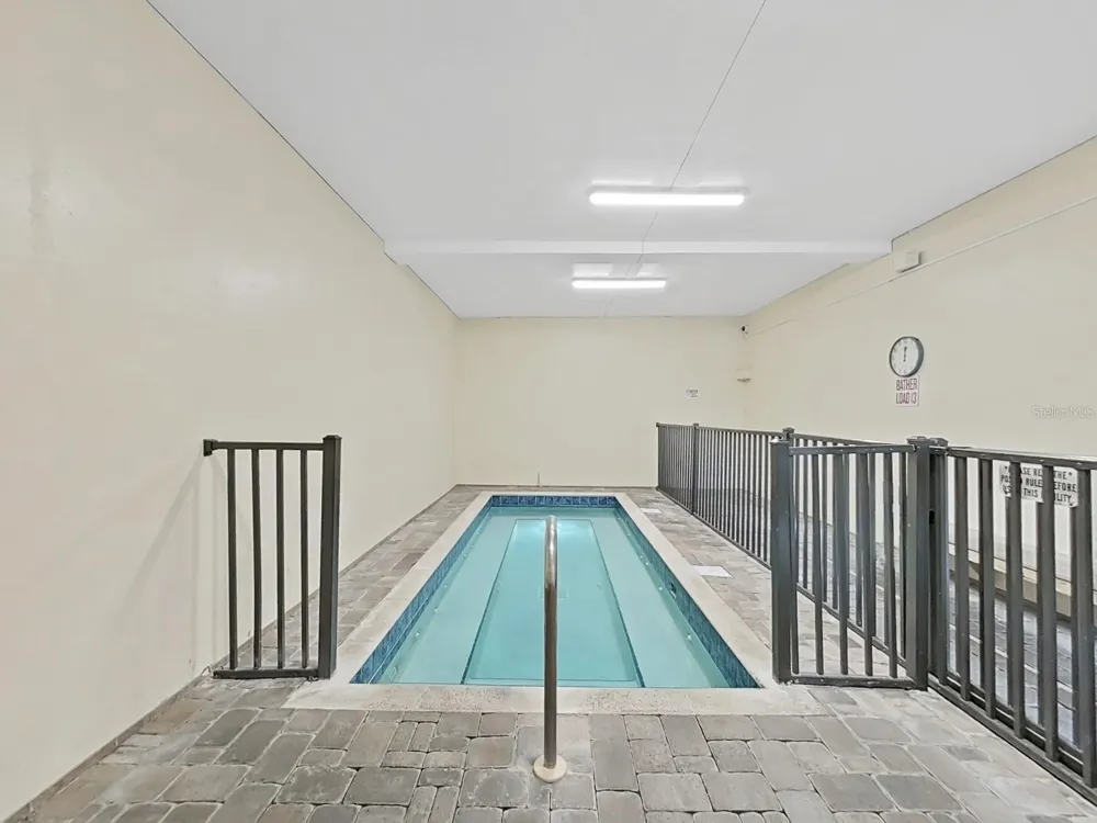 2011 AUSTRALIA WAY W #36 Clearwater, FL 33763
