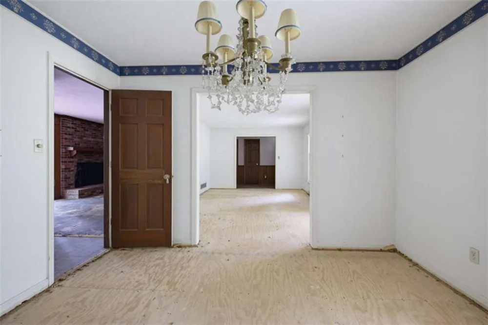 140 Horseshoe Circle Athens, GA 30605