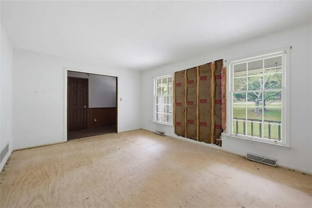 140 Horseshoe Circle Athens, GA 30605