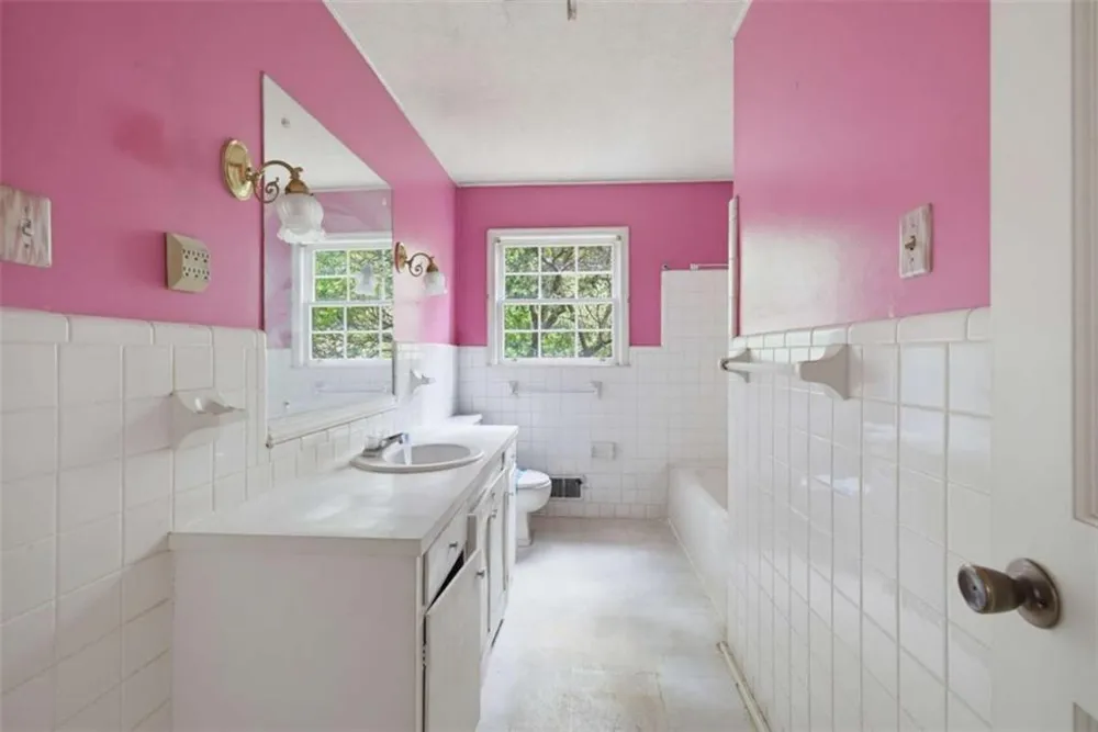 140 Horseshoe Circle Athens, GA 30605