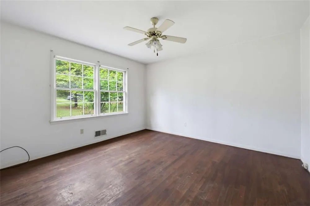 140 Horseshoe Circle Athens, GA 30605