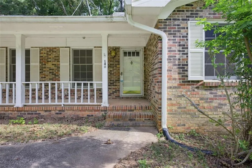 140 Horseshoe Circle Athens, GA 30605