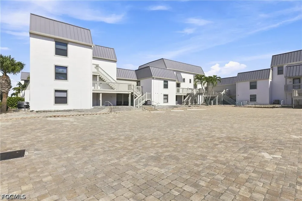 Sextant Drive #722 Sanibel, FL 33957